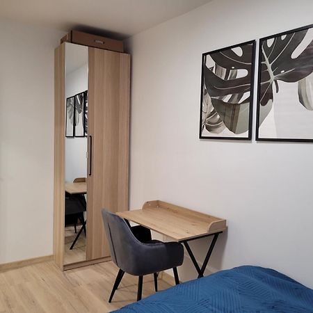 Apartament Radiostacja III Z Ogrodkiem, Parking Free Gliwice Ngoại thất bức ảnh